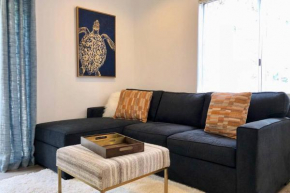 6 min to DTLA + Hollywood, Silverlake and Echo Park